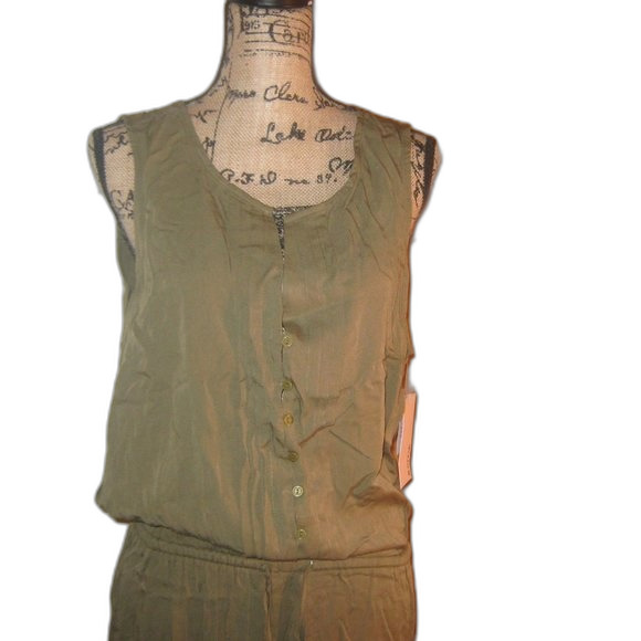 JustFab XL Olive Green Pintuck Romper NWT - Picture 9 of 12